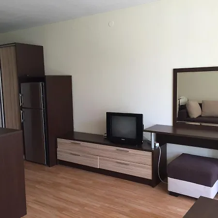 Fort Noks Grand Studio סבטי ולאס